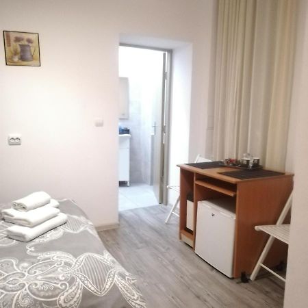 Studio Piata Amzei 1 Apartment Букурещ Екстериор снимка