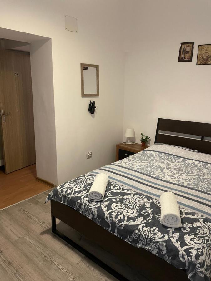 Studio Piata Amzei 1 Apartment Букурещ Екстериор снимка